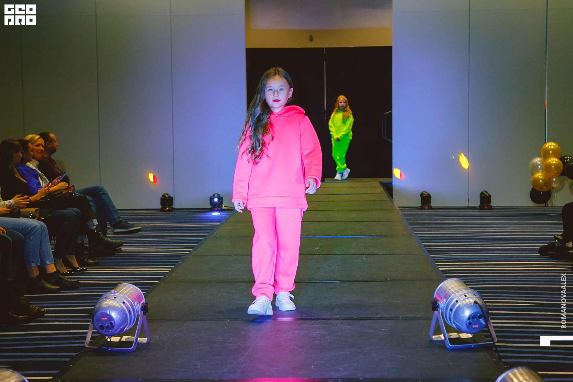 425 221011 030011 @romanovaalex.jpg