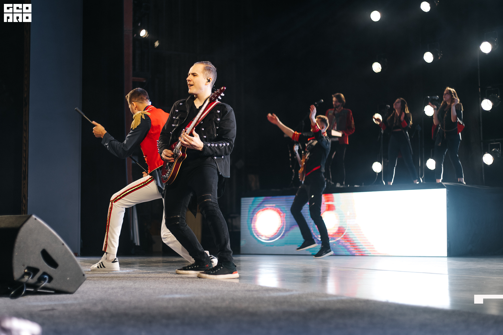 196_21-12-09 ISAEVA KASHIN SHVETS.jpg