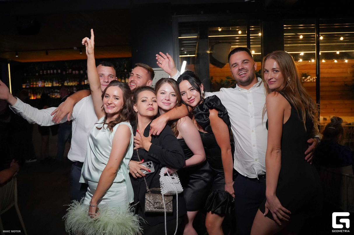 Weekend Party 19
