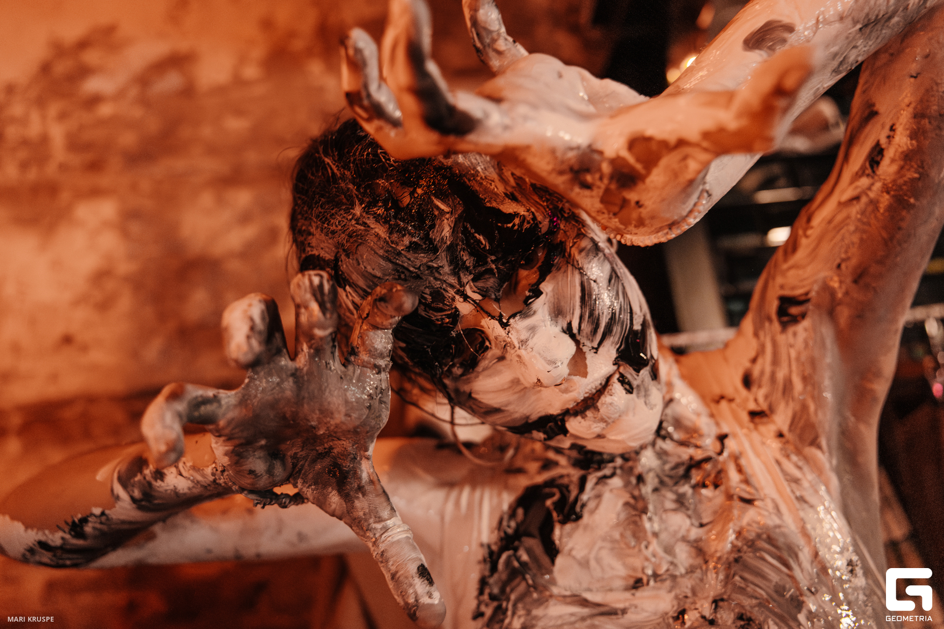 MARI4299-Улучшено-Ум. шума.jpg