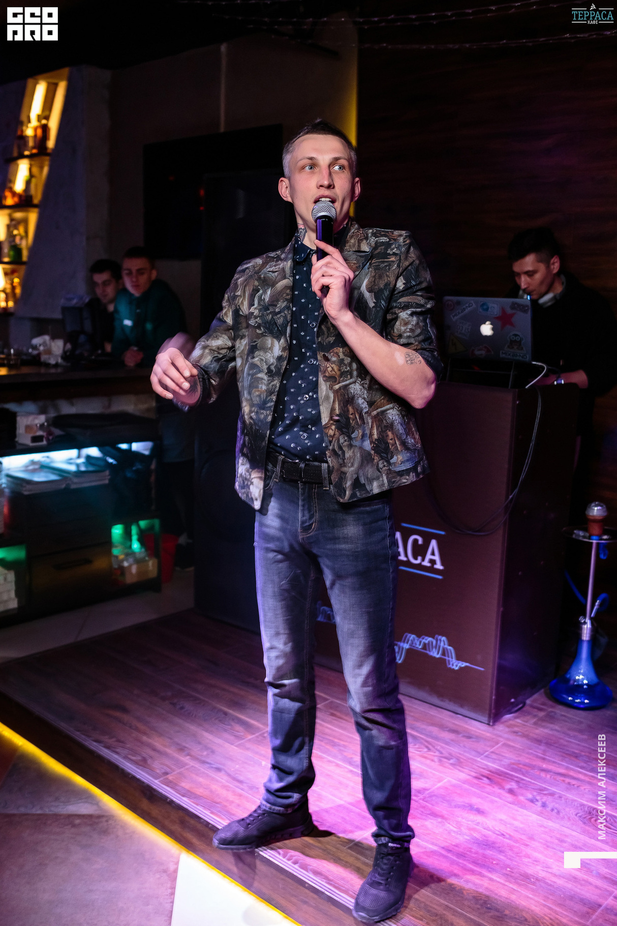 Пятница в кафе Терраса 27