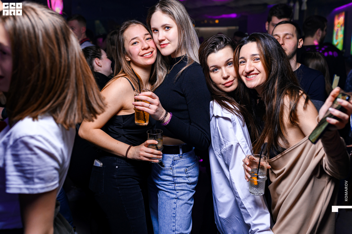 Shake Weekend 7