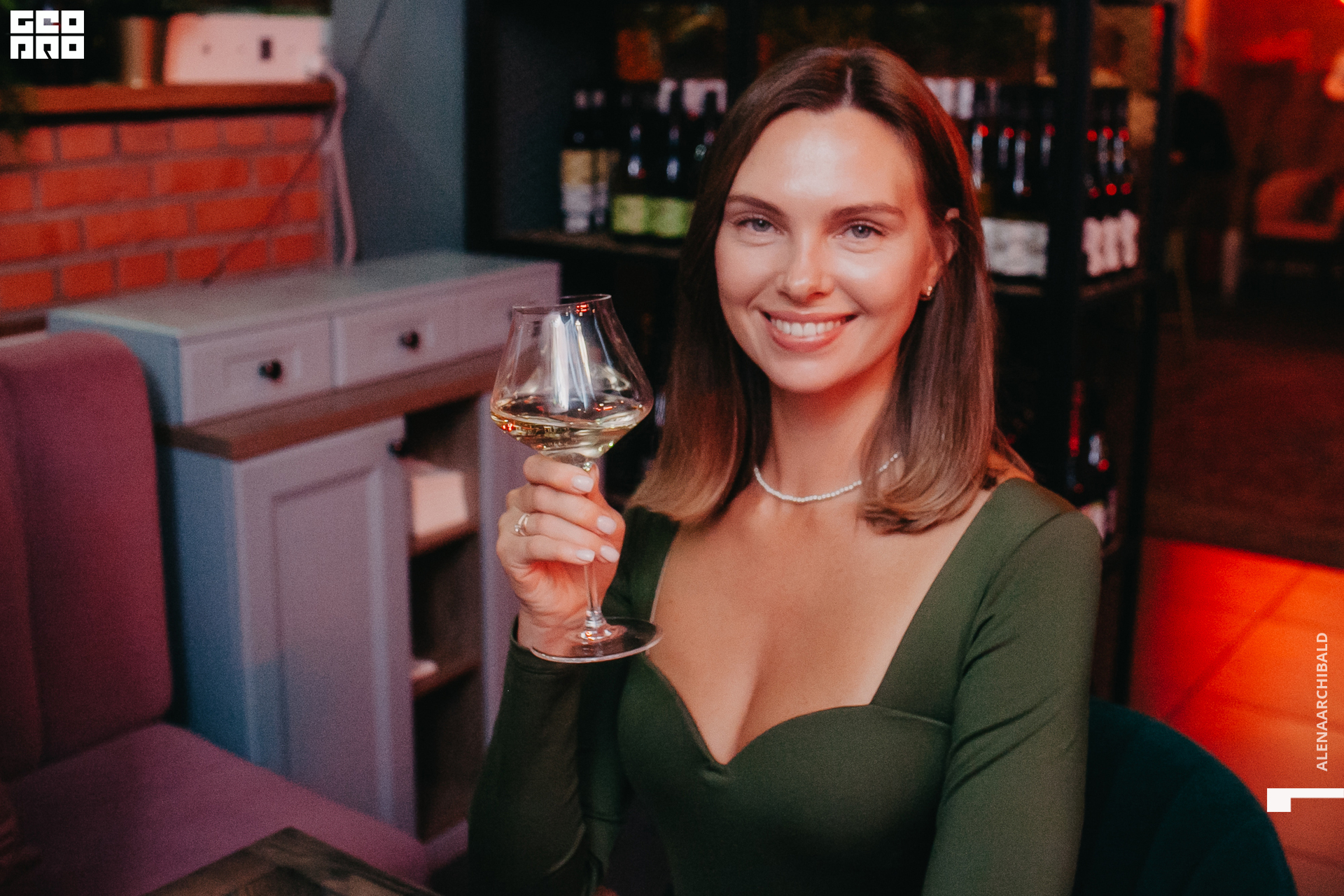 2022-09-16 20-53-15_alenaarchibald075.jpg