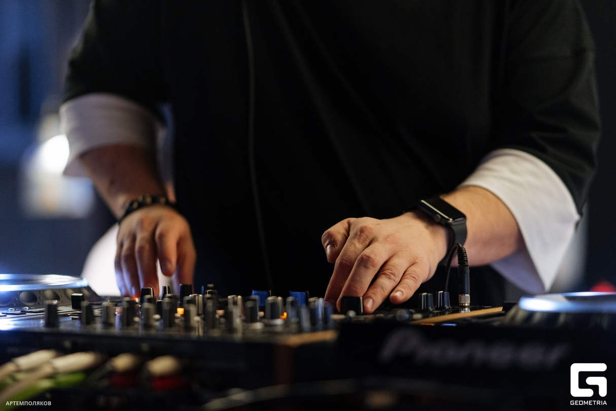 Gorilla by БАСТА / DJ SET QП & DJ Rich 7
