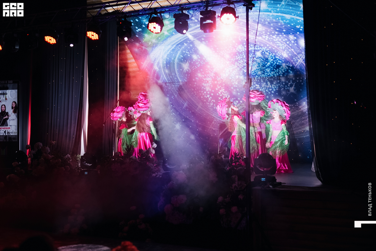 3-й день Lugansk Fashion Week в ресторане "Слобода" 13