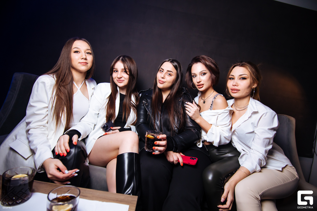 Weekend Party 18