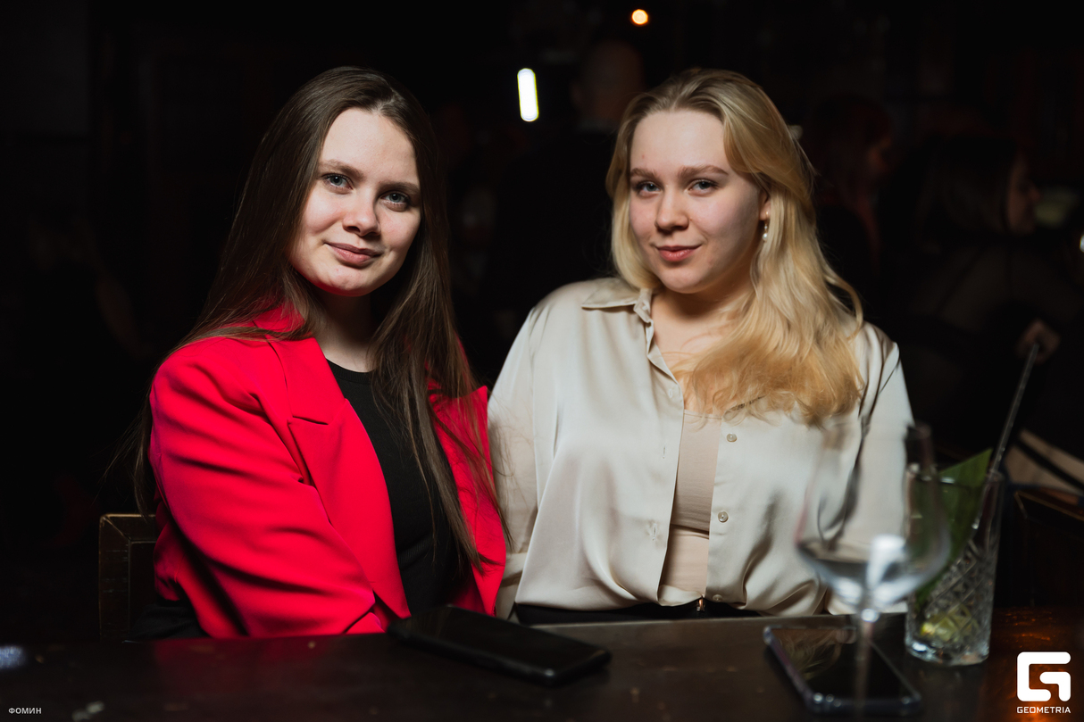 Пятница в баре Bunin 17