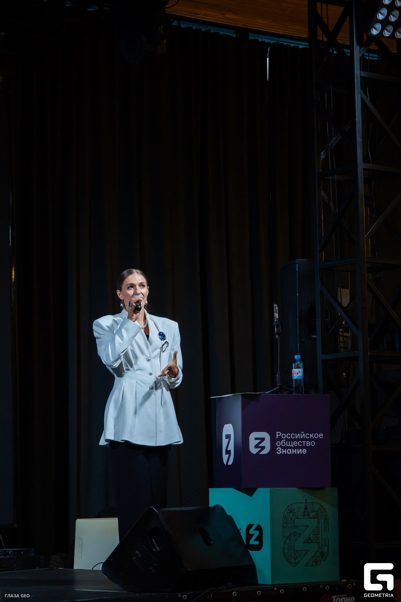 photo 82_resized.jpg