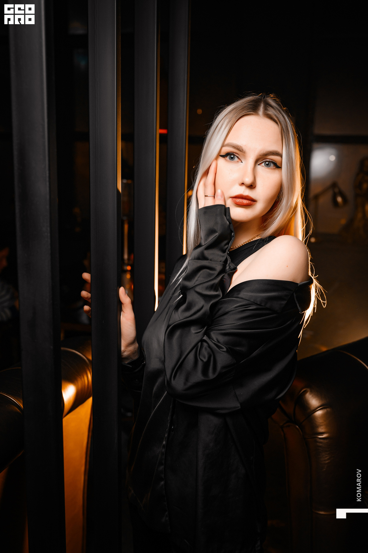 Вечер в лаунж баре 23
