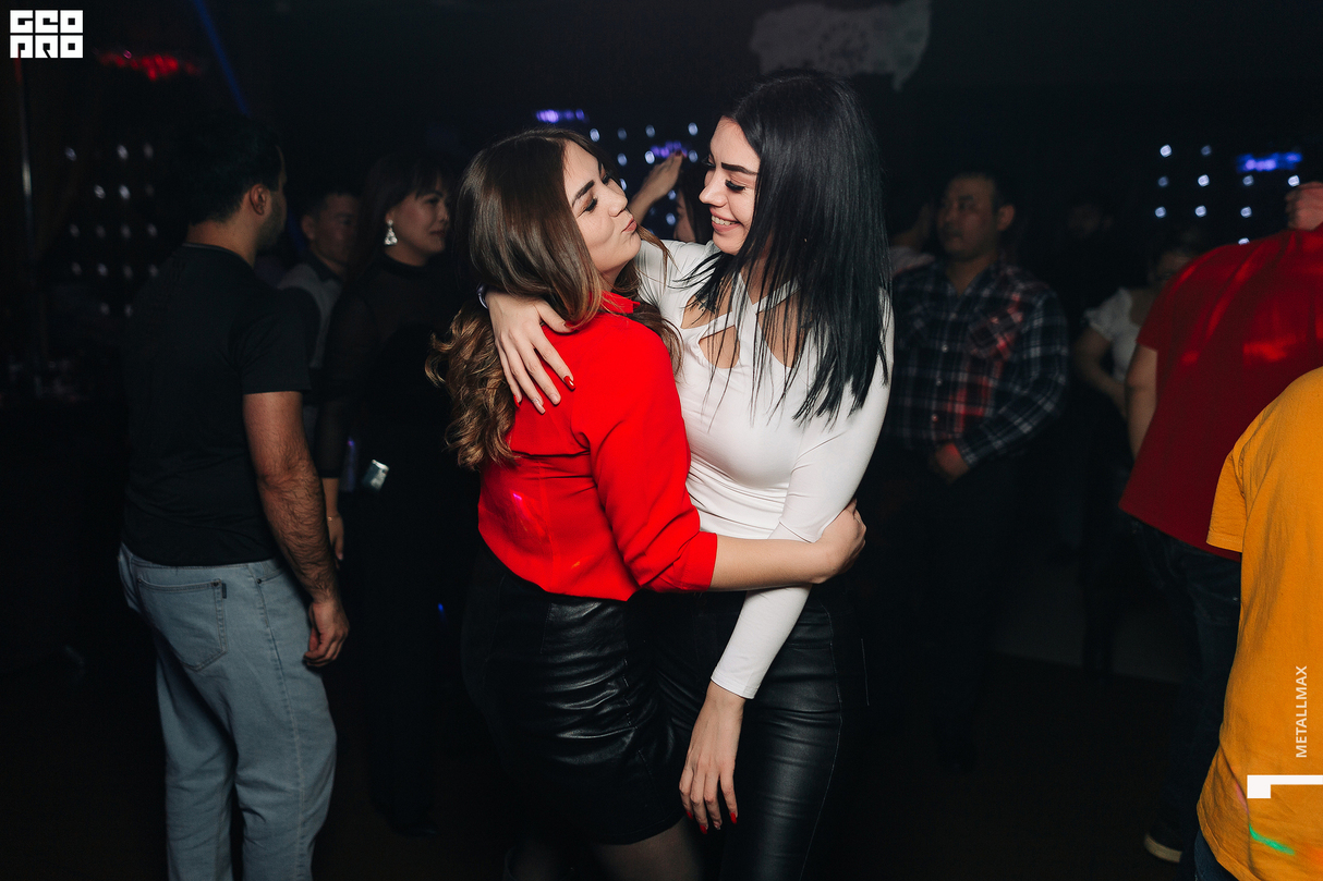 Пятничный вечер! 8