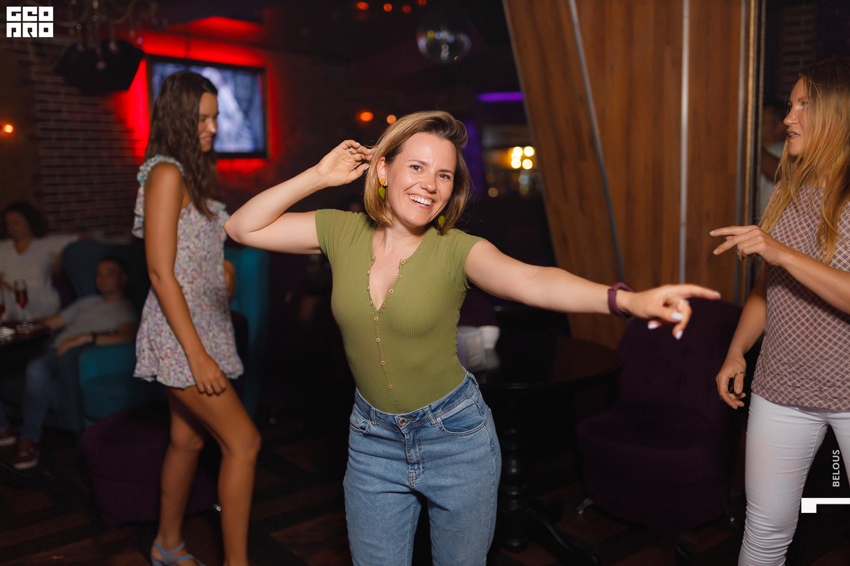 Friday party 11