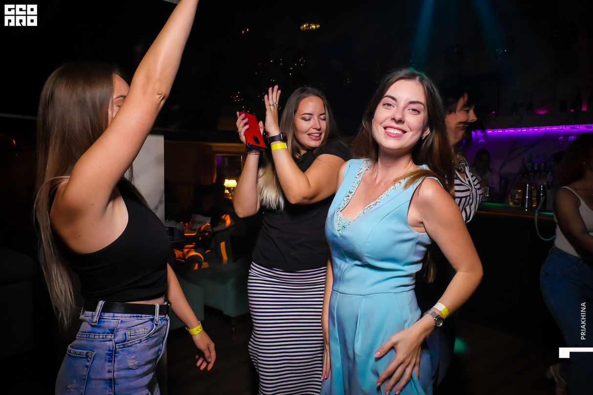 Saturday party 12