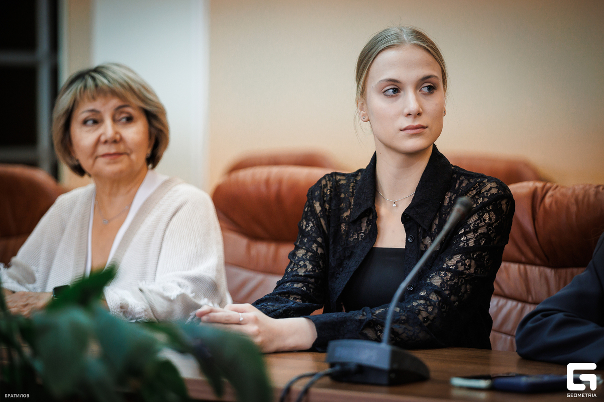 Международный конкурс молодых дизайнеров и стилистов «Подиум | Новый Взгляд» 13