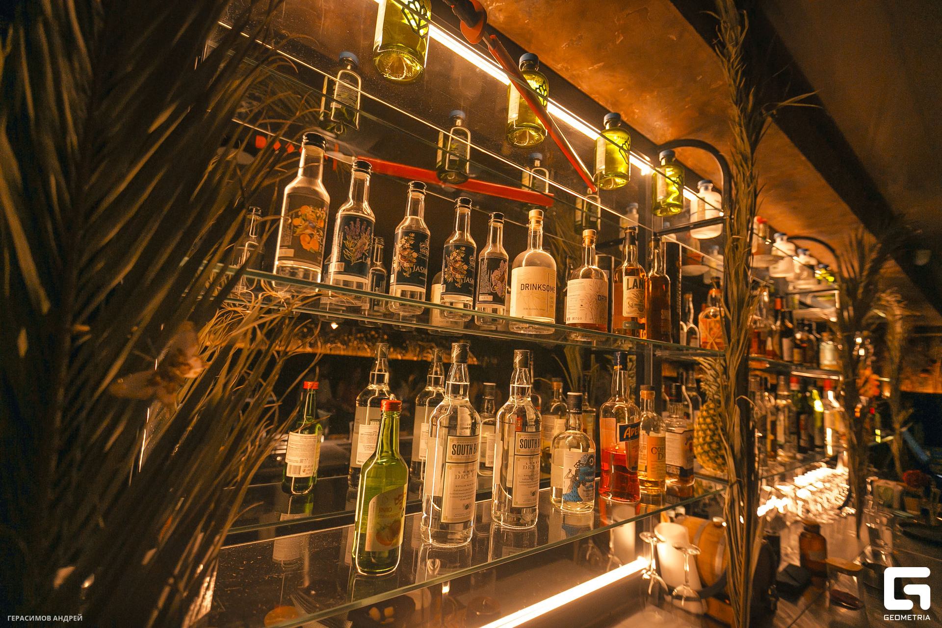 043 Bloom bar 1. 12.jpg