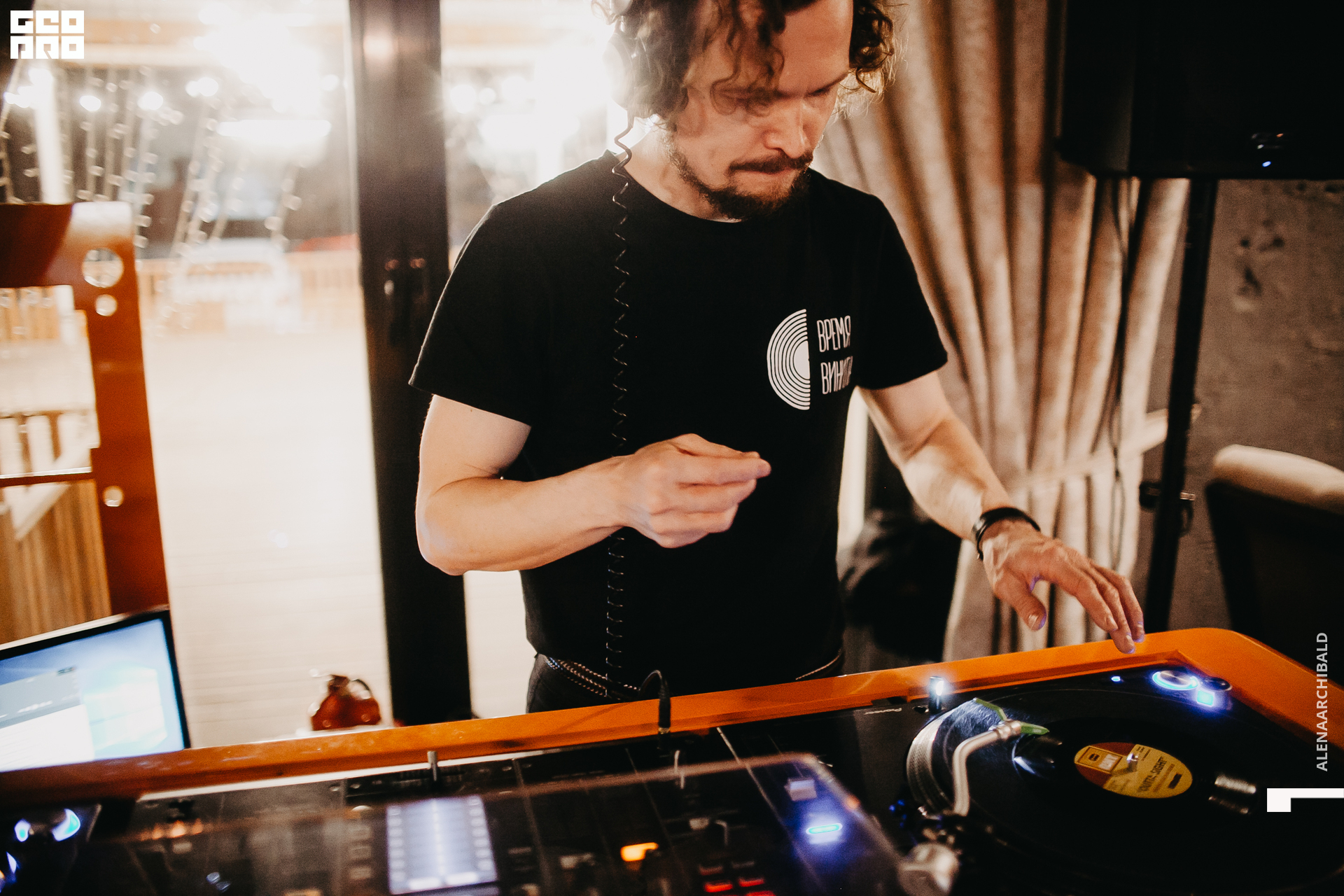 2021-04-02 22-03-40_alenaarchibald_009.JPG