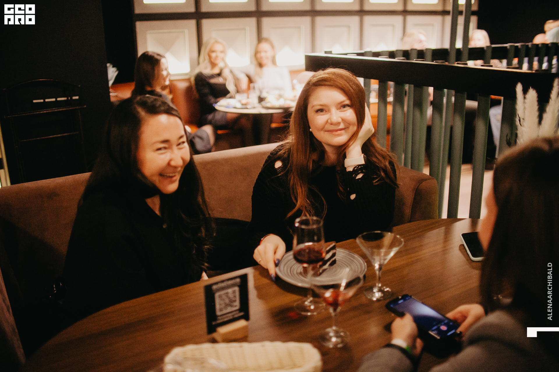 2022-11-18 20-00-27_alenaarchibald056.JPG