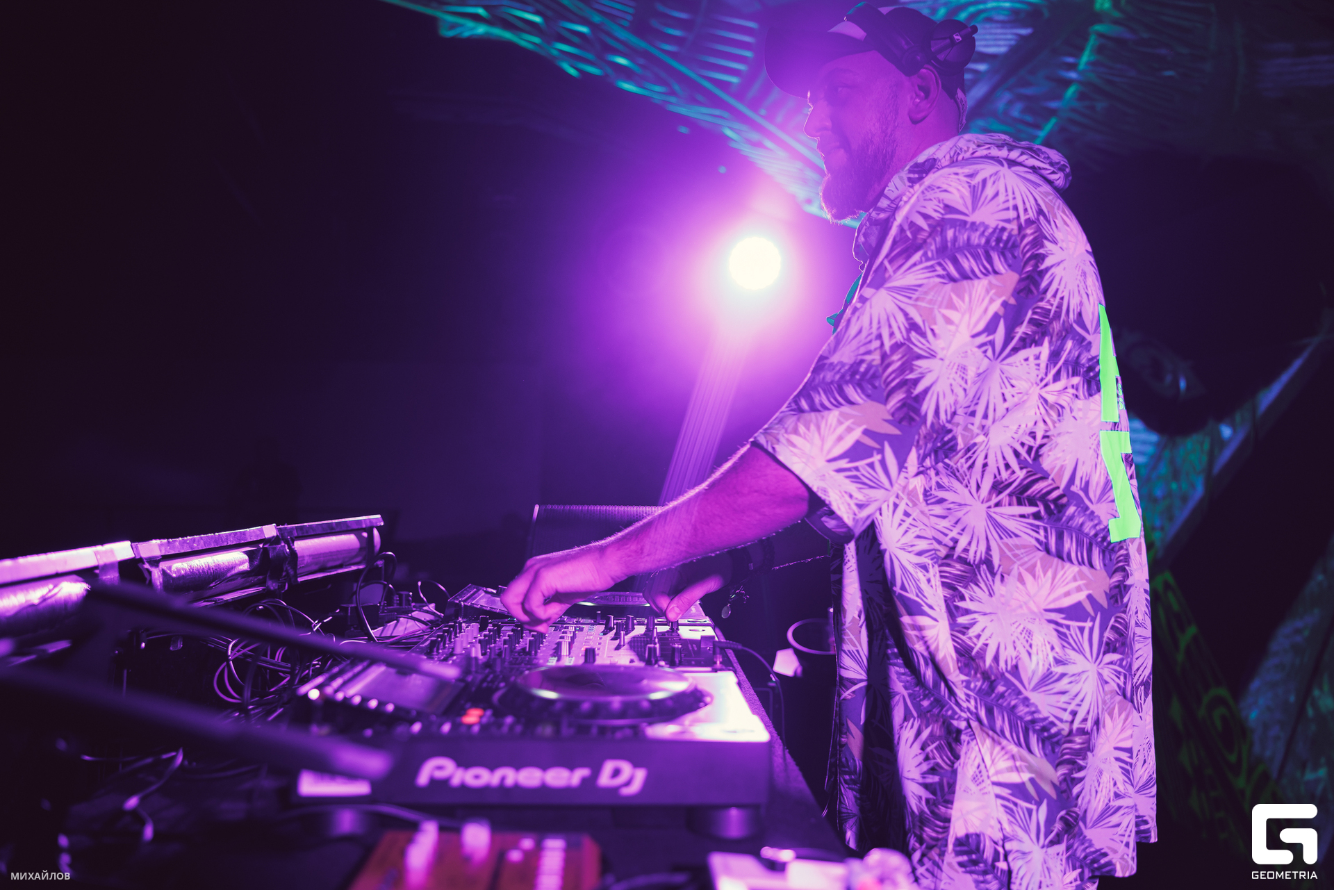 011-202404202935-Zlobin - Mikhailov-2560.jpg