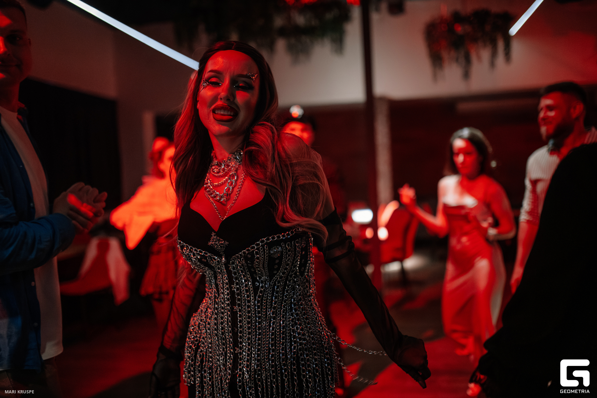 MARI6424-Улучшено-Ум. шума.jpg