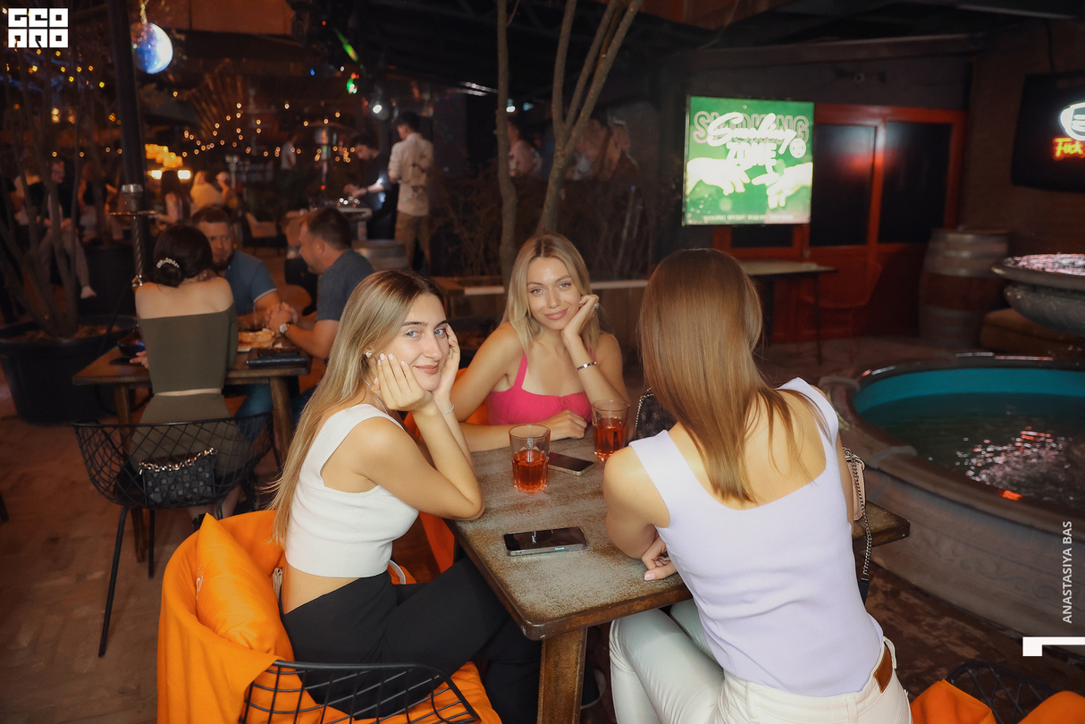 Weekend Party 25