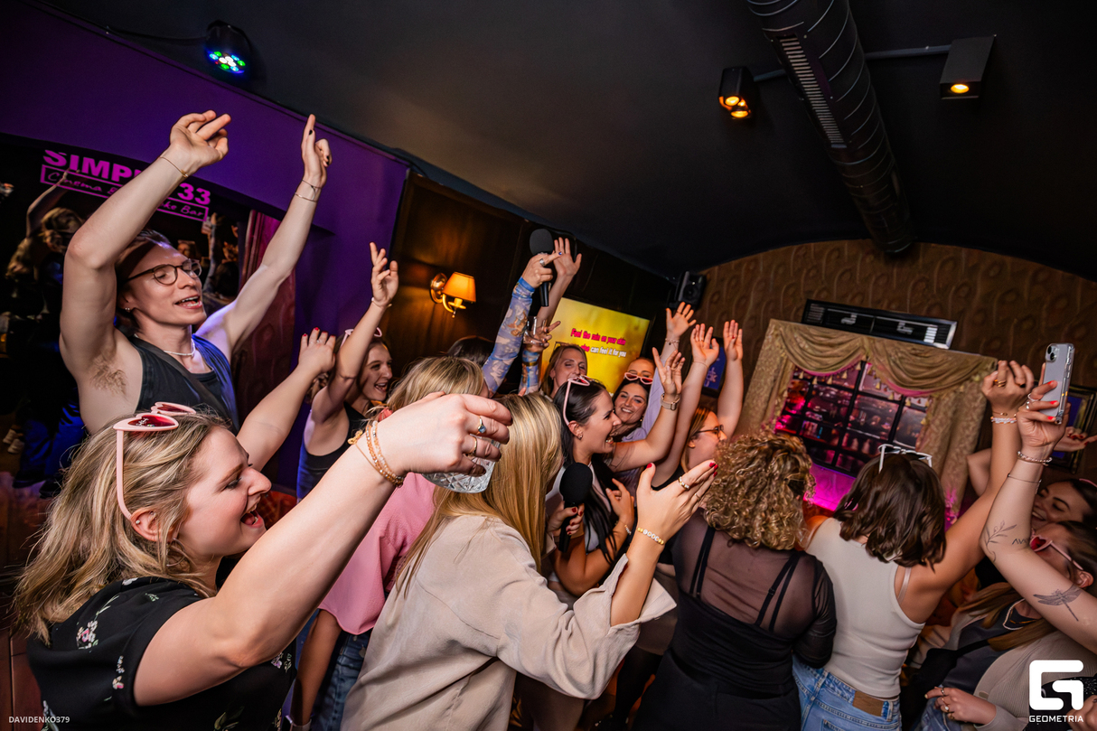 Saturday chill at Simply 33 Grill & Cinema, Karaoke Club 30