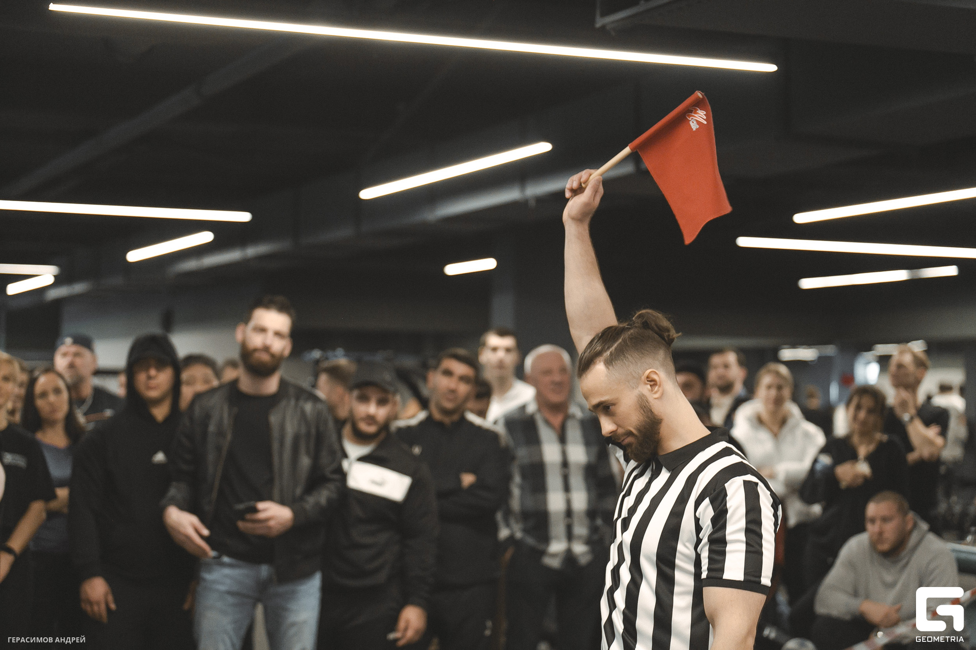 067 Dark Fit 10. 03.jpg