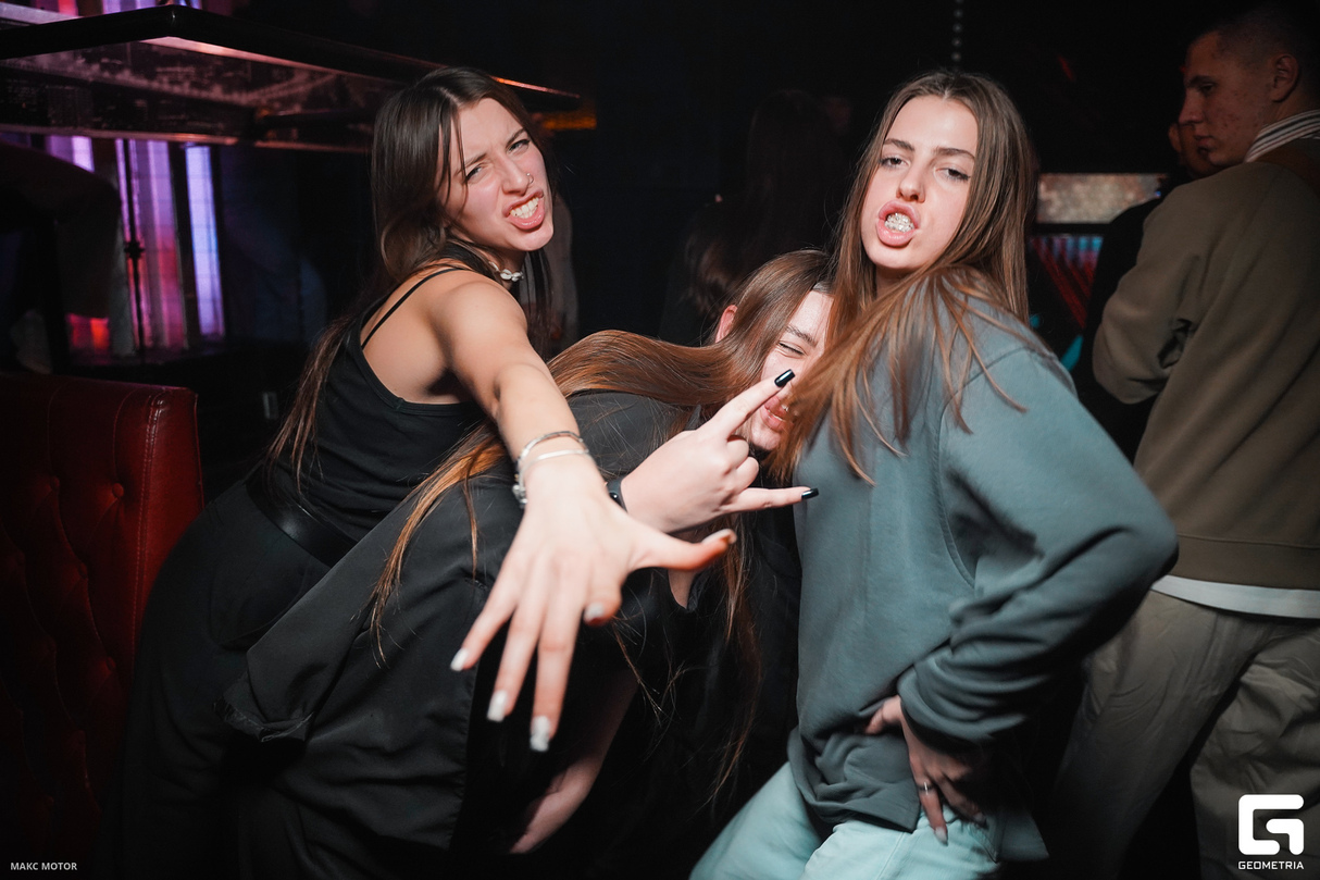 Saturday Night 10