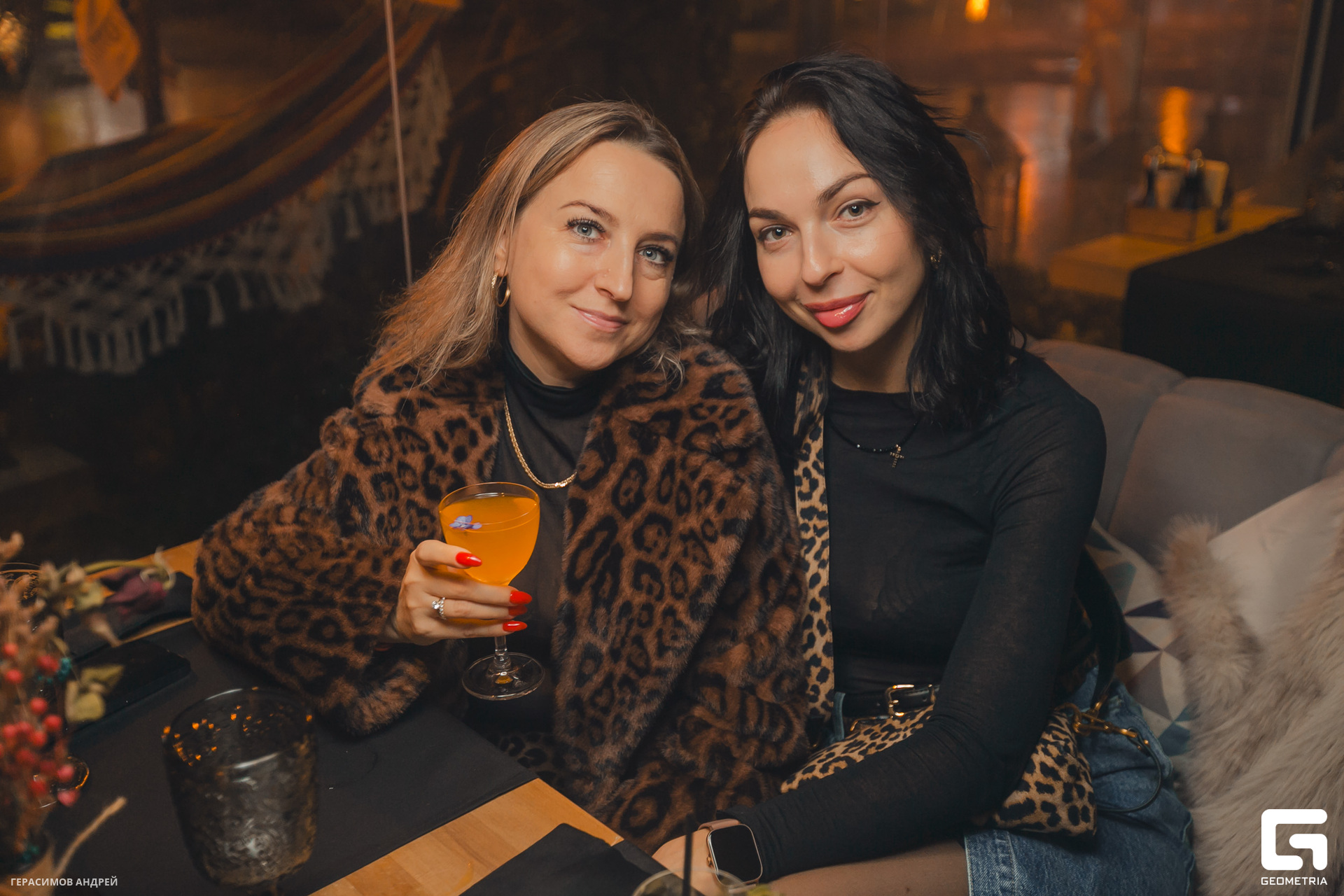 032 Four4side 24.11.jpg