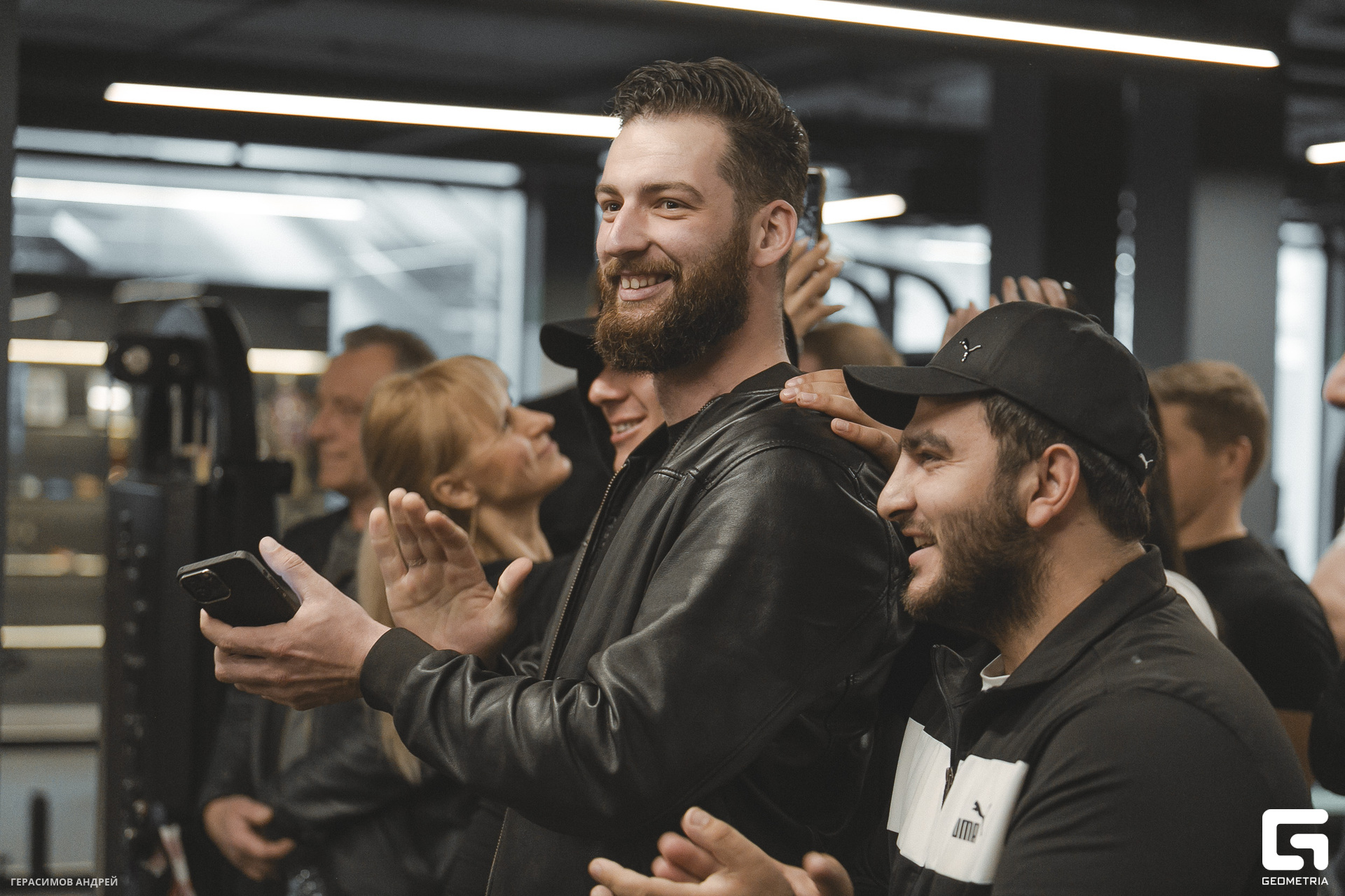 074 Dark Fit 10. 03.jpg