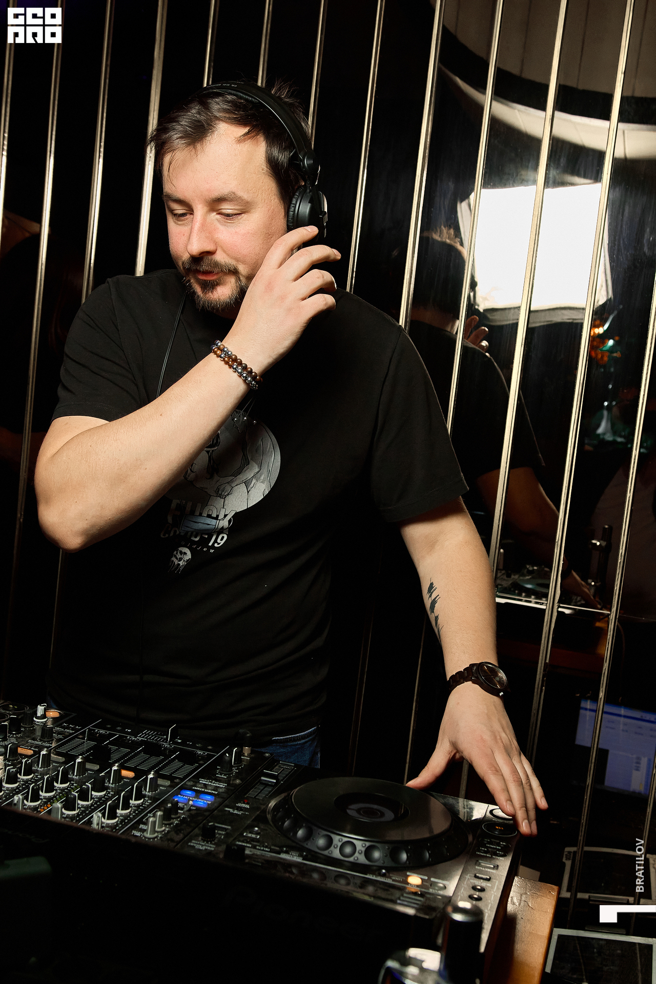 00092 - 2022-10-29 01.37.51 - Alex Bratilov.jpg