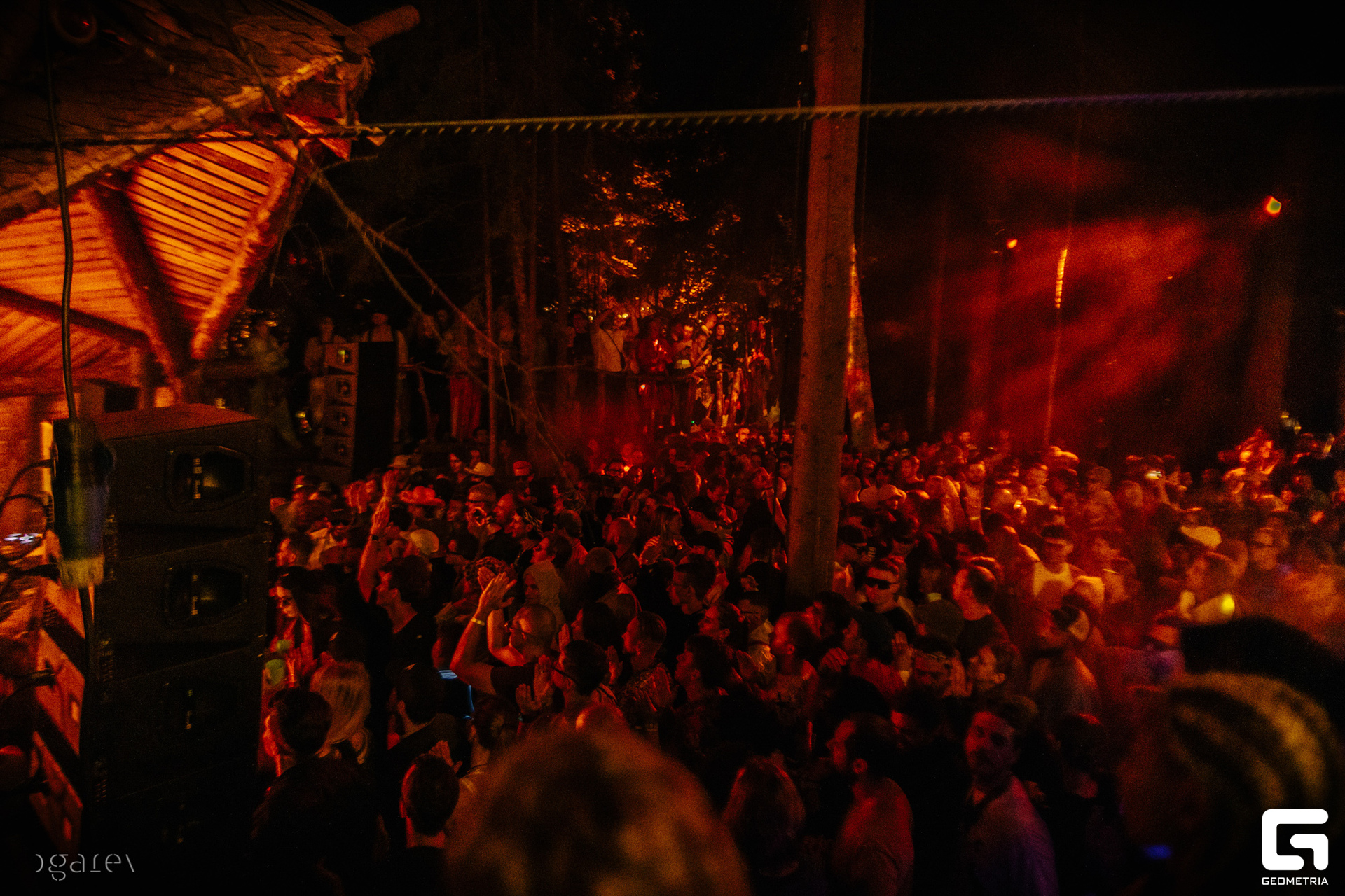 OUTLINE 2024-427-221.jpg