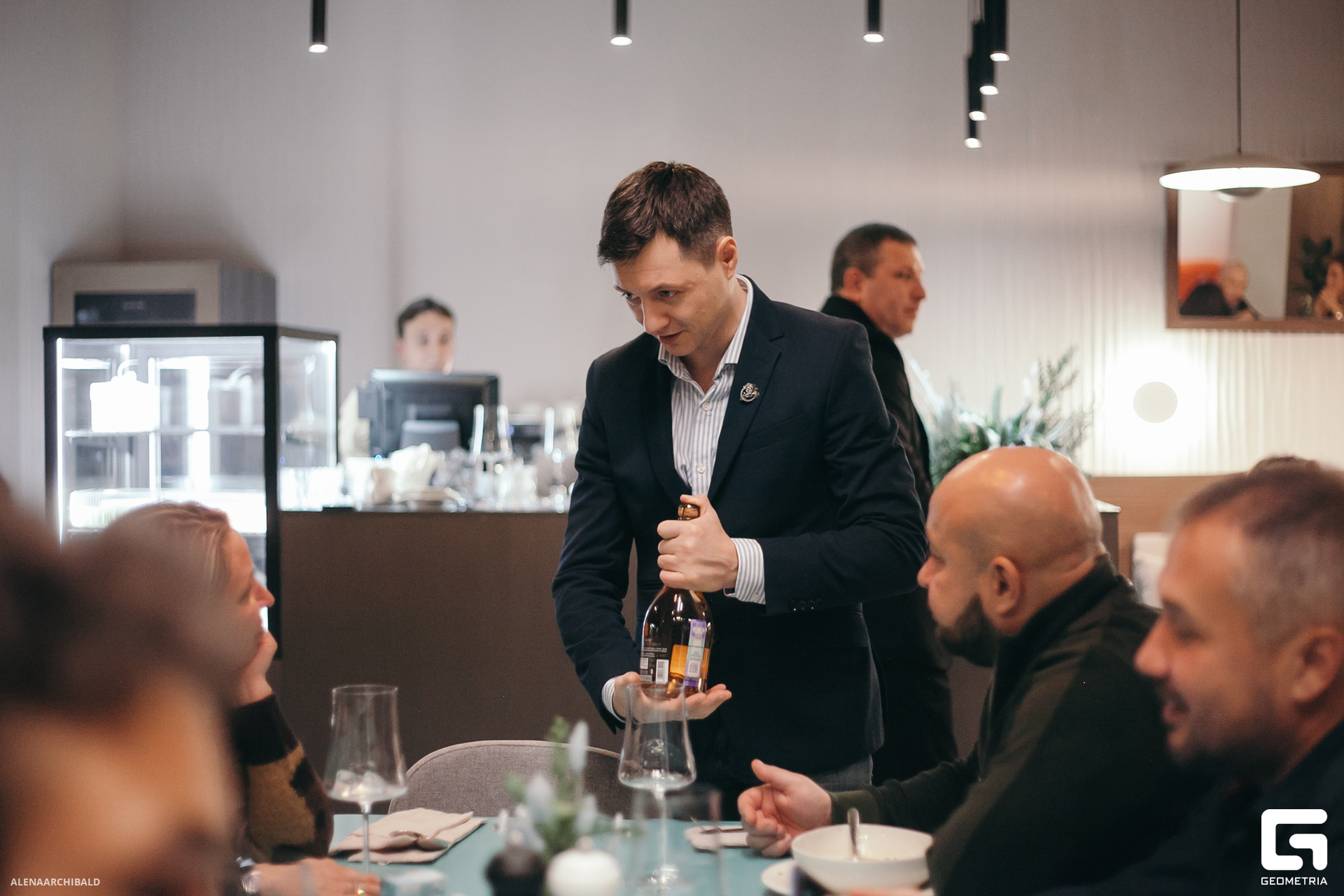 2023-12-02 18-00-57_alenaarchibald096.JPG