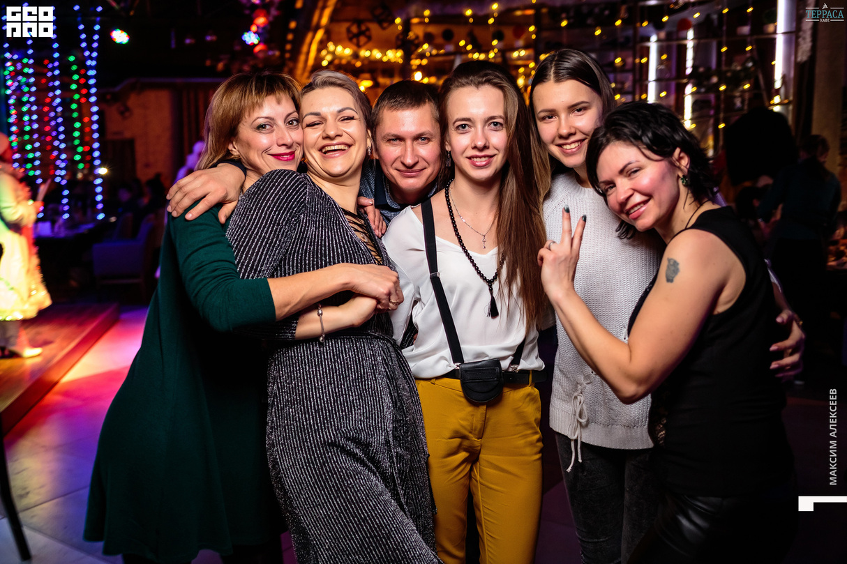 Суббота в кафе Терраса 18
