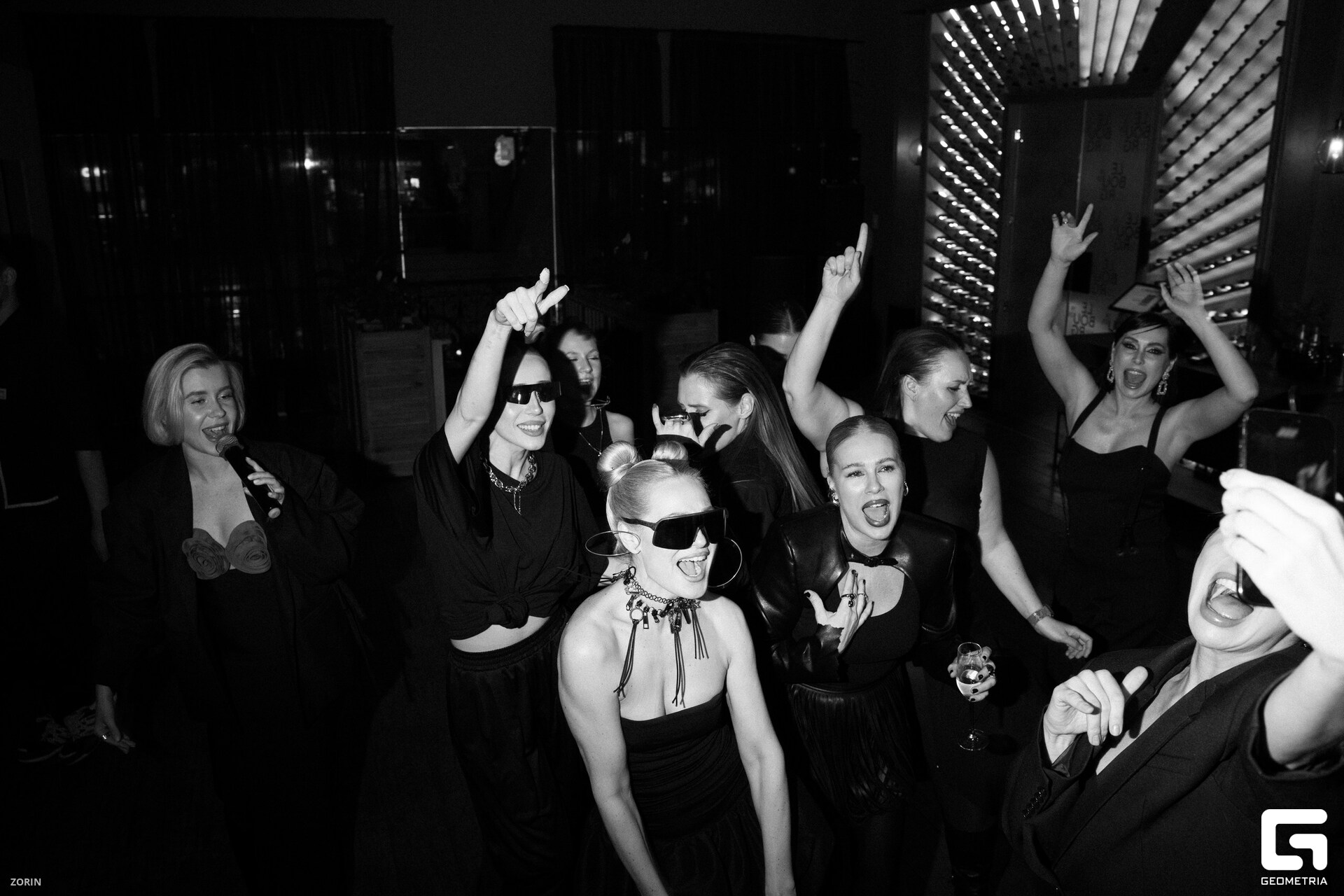 293-21-29-49-25-05-25- Zorin_resized.jpg