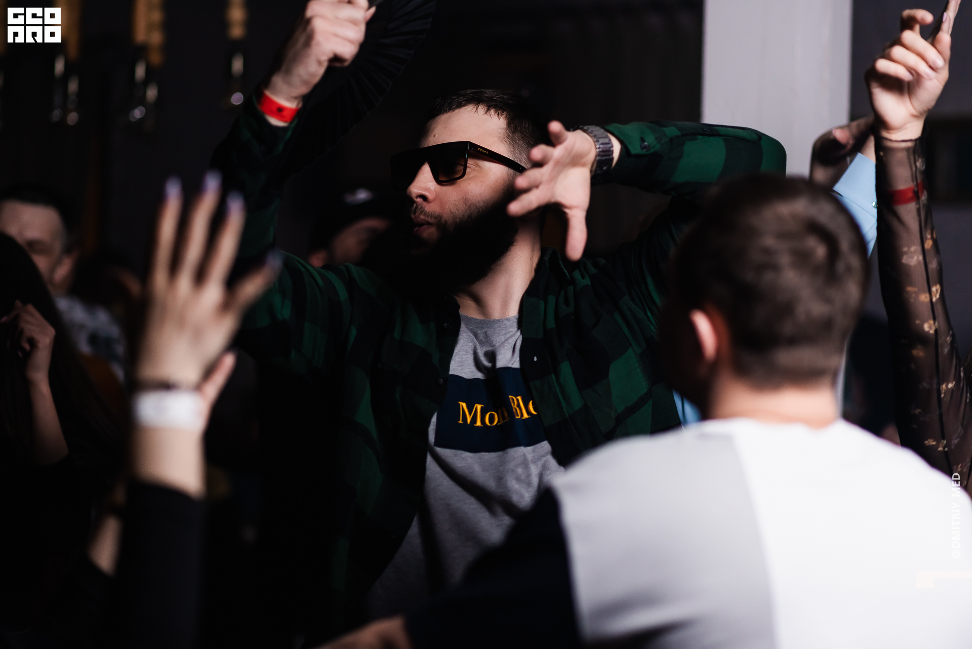 Фотограф @dmitriy_med  -0101.jpg