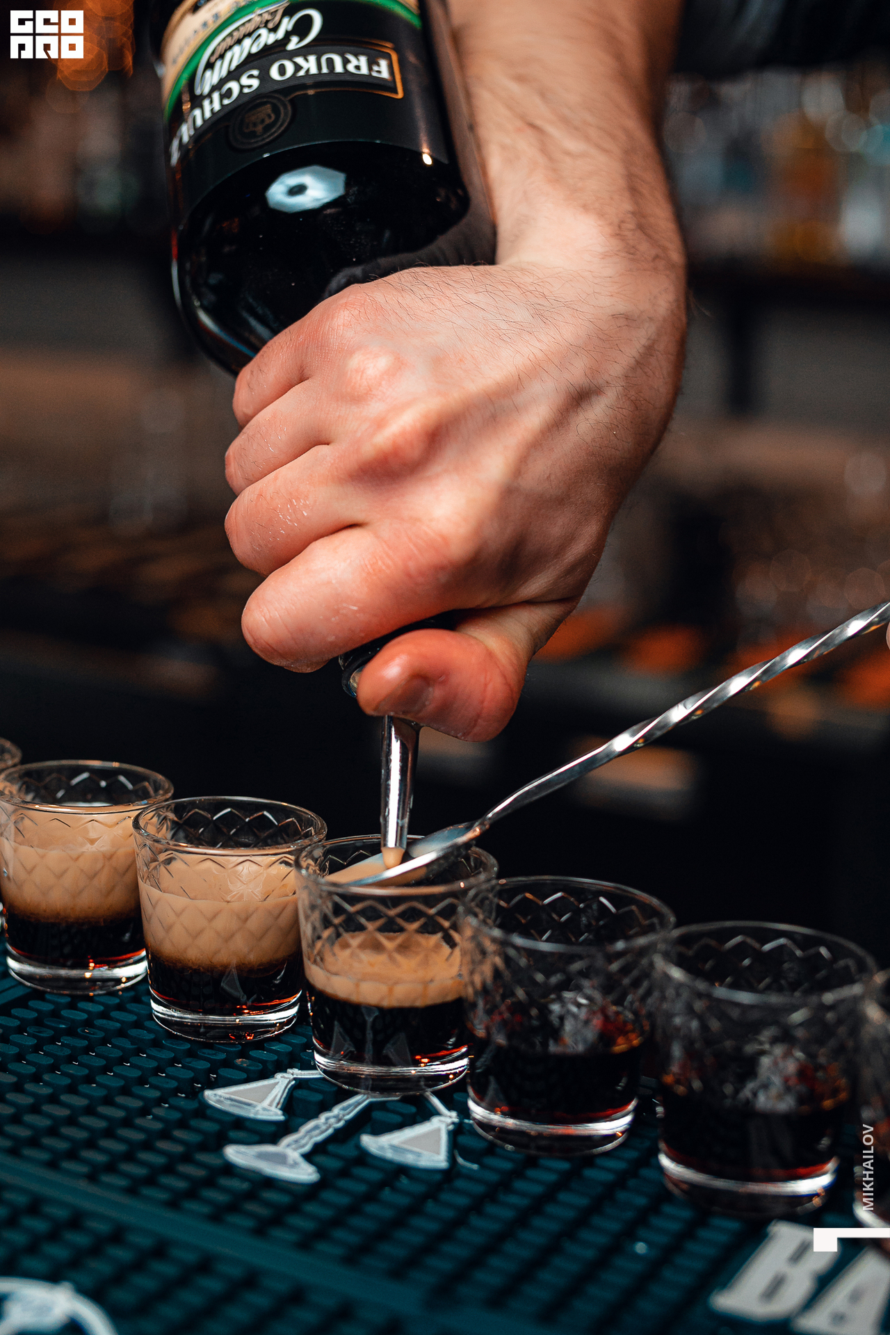 009-03-04-2021-23-17-The Optimist - Mikhailov - 2560.jpg