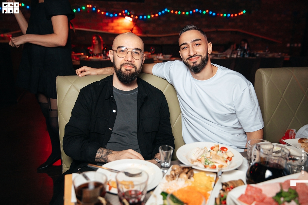 Saturday party 20