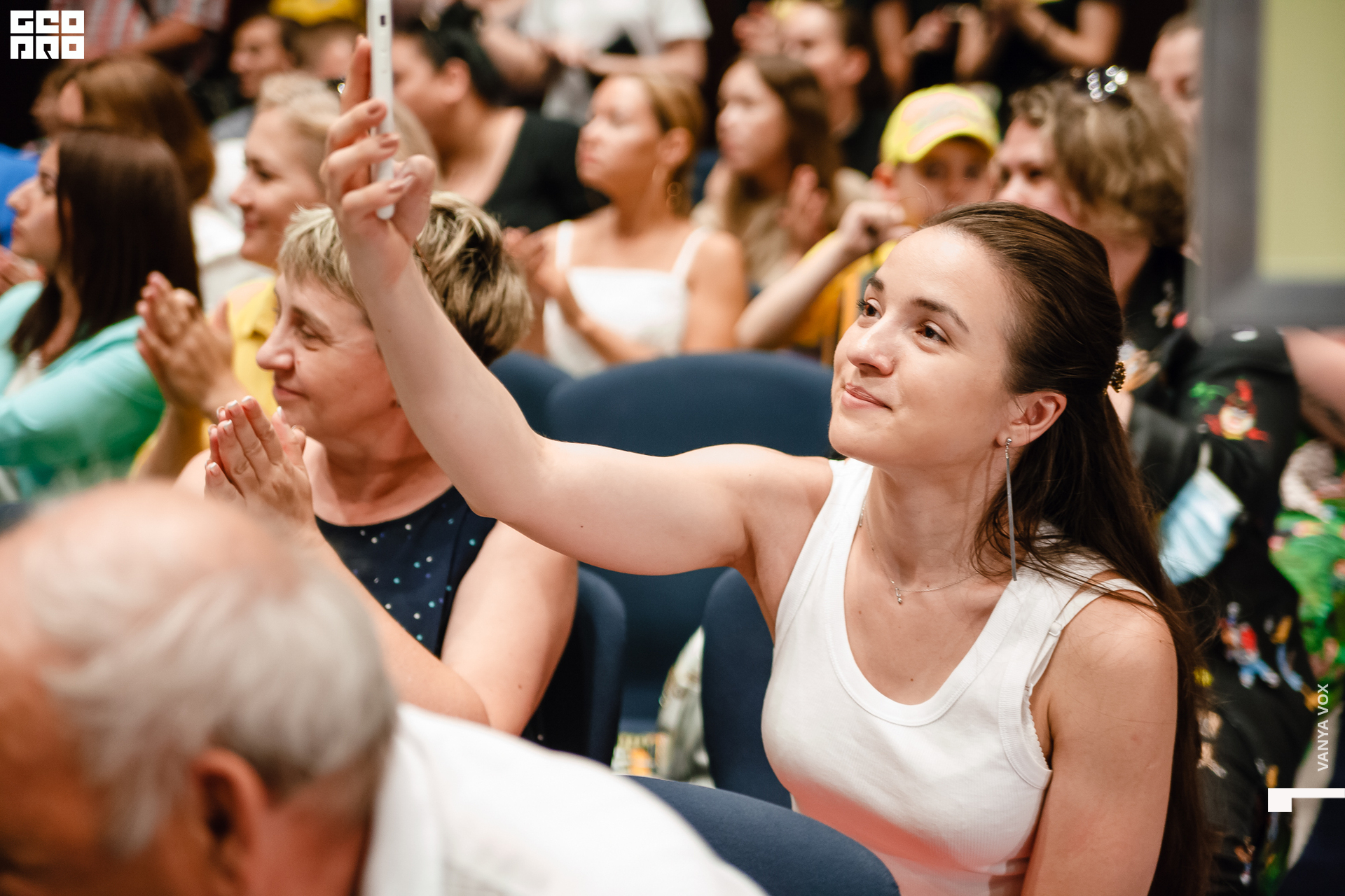 2021-05-23 16-00-00 vox_204.jpg