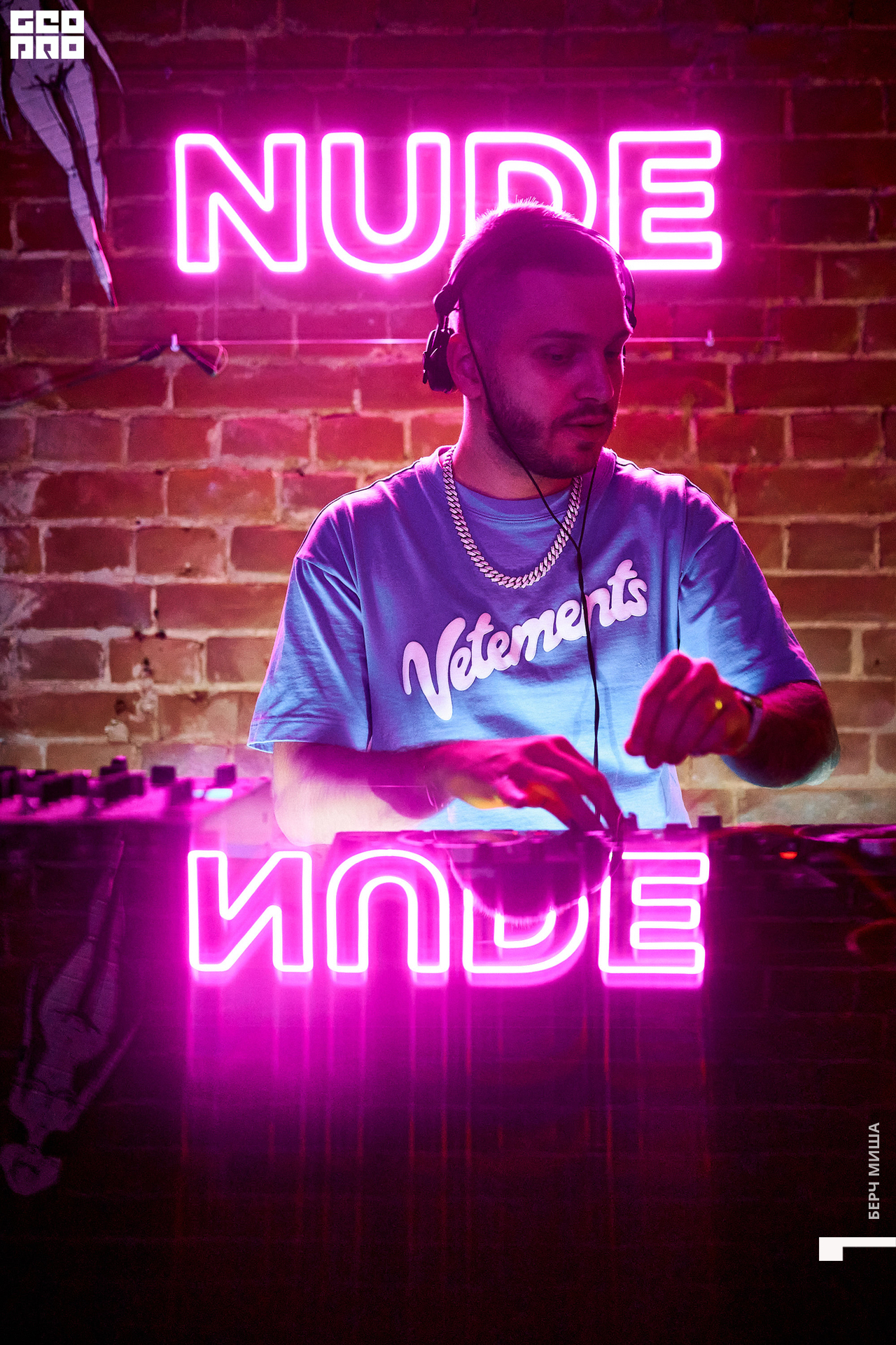 @misha.byorch 0053.jpg