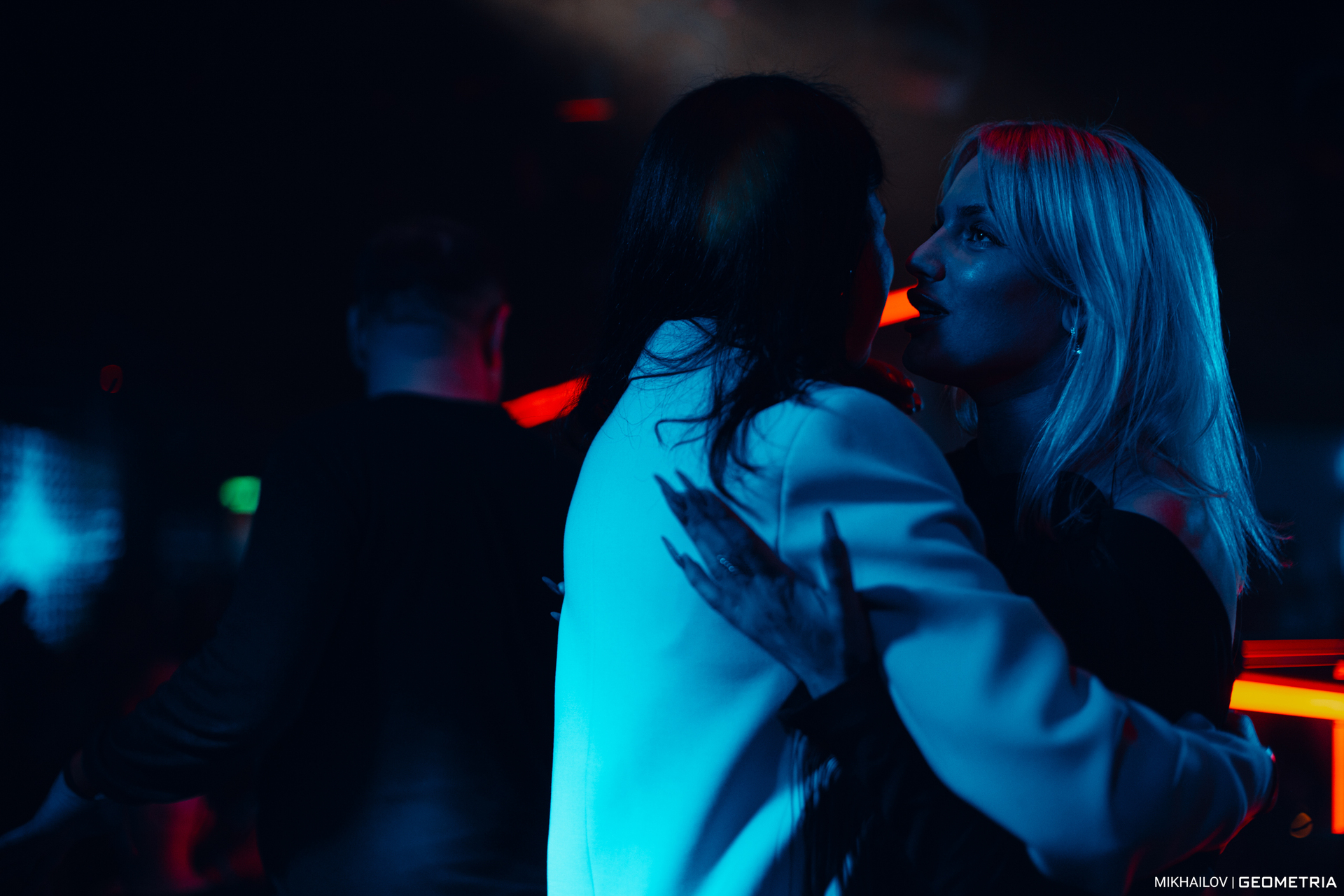 139-190425-0508 mikhailov-weblogo.jpg