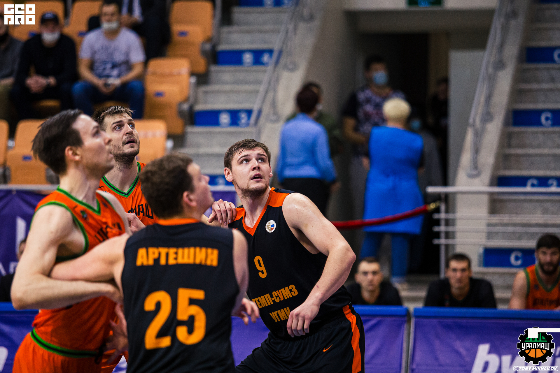 010-09-04-2021-19-04-Уралмаш - Михайлов - 2560.jpg