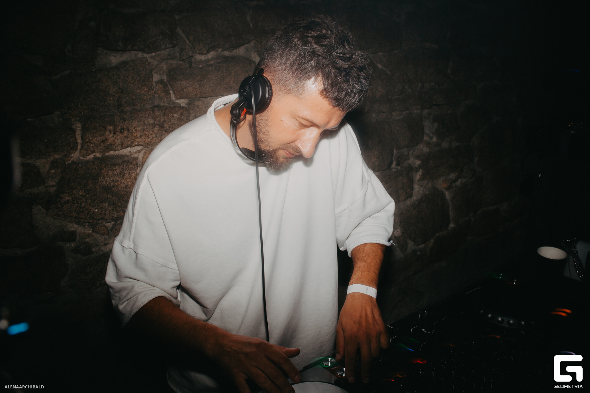 2023-07-15 00-21-46_alenaarchibald012.JPG