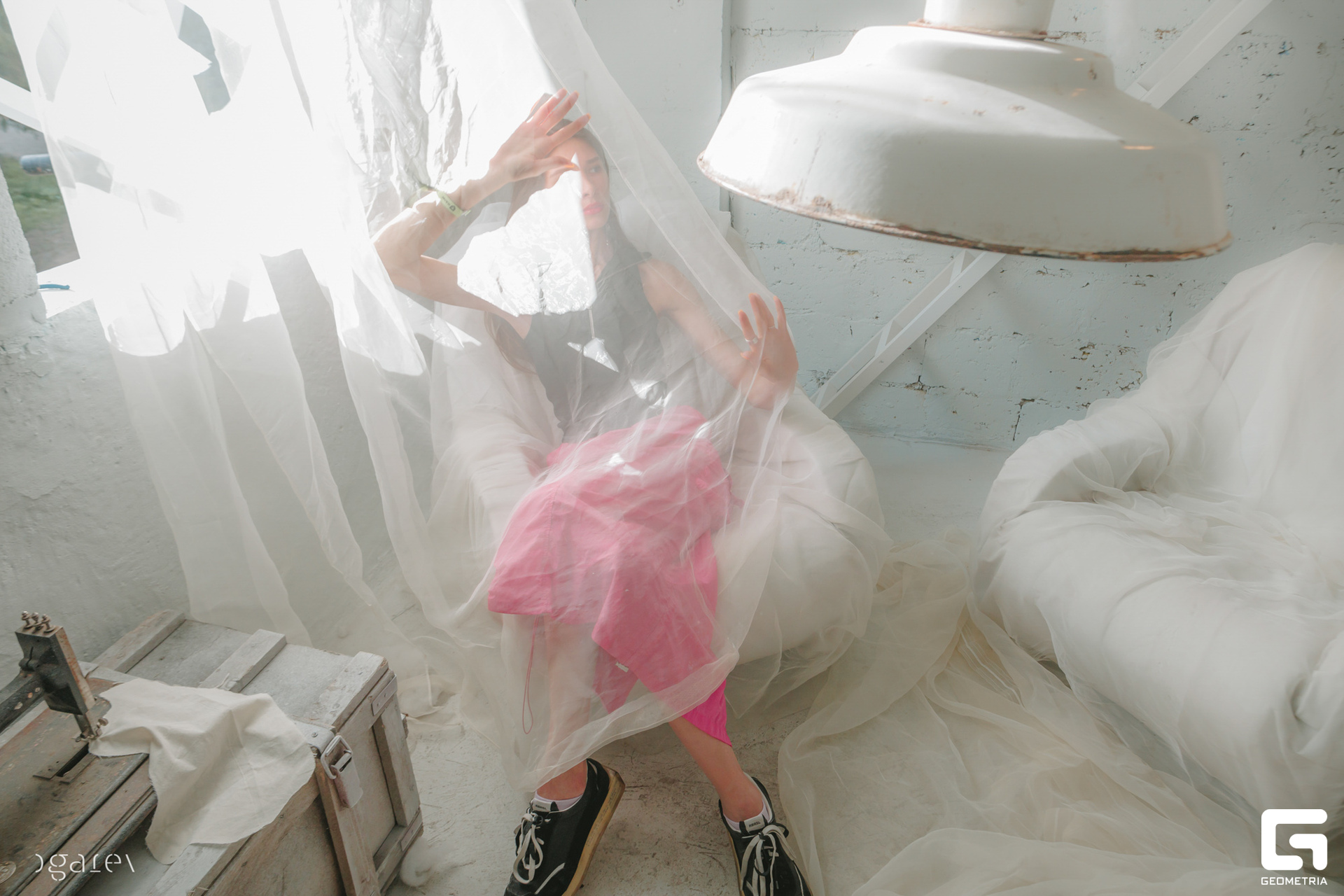 OUTLINE 2024-427-137.jpg