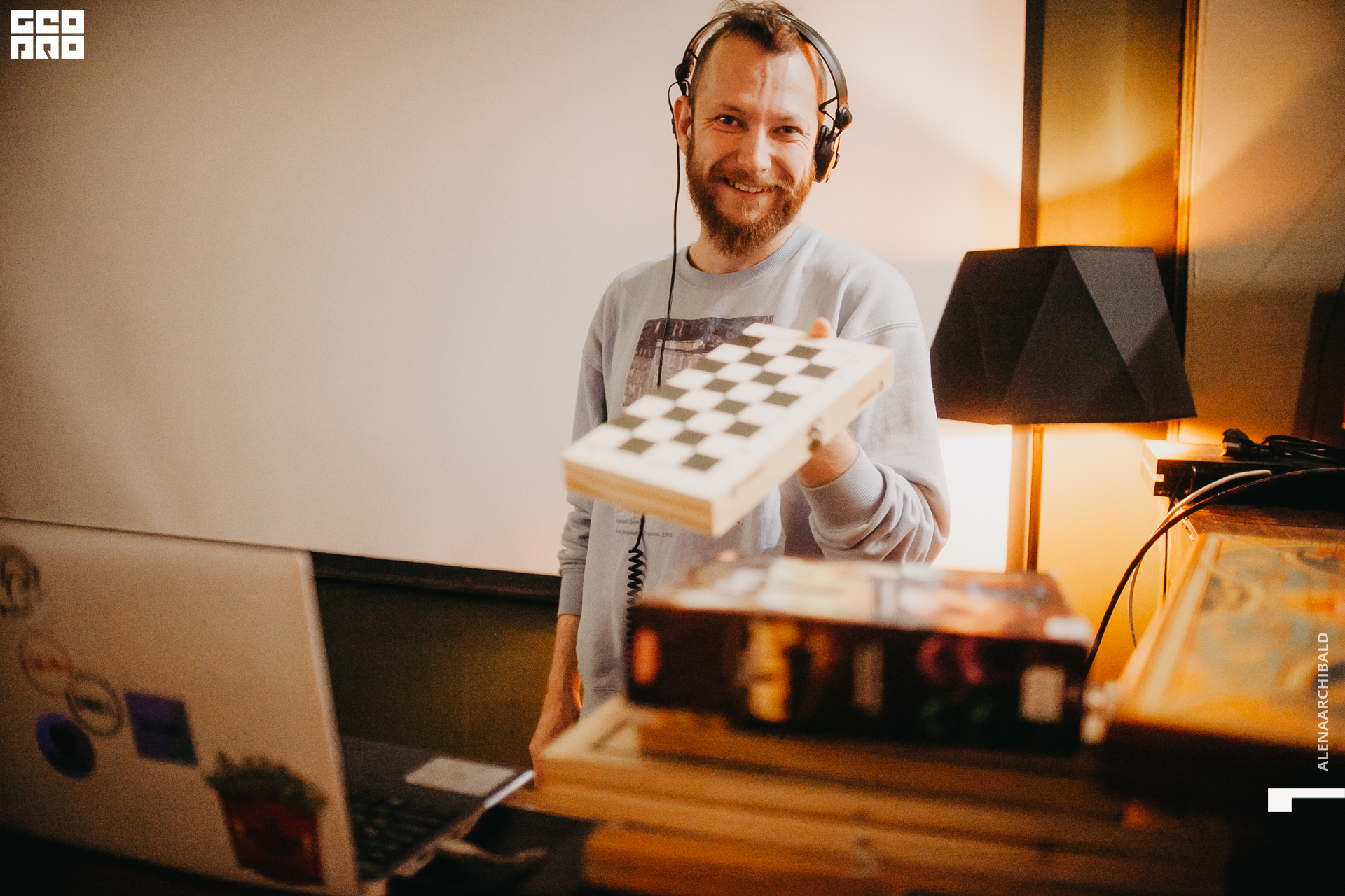 2021-10-22 21-03-01_alenaarchibald005.JPG