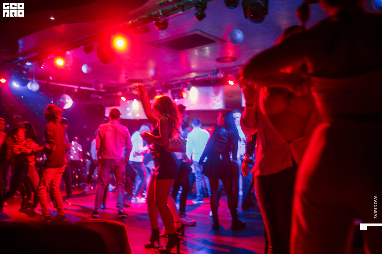 Fashion Never Sleeps! Saturday Party at Fashion Club & Restaurant Praha 25