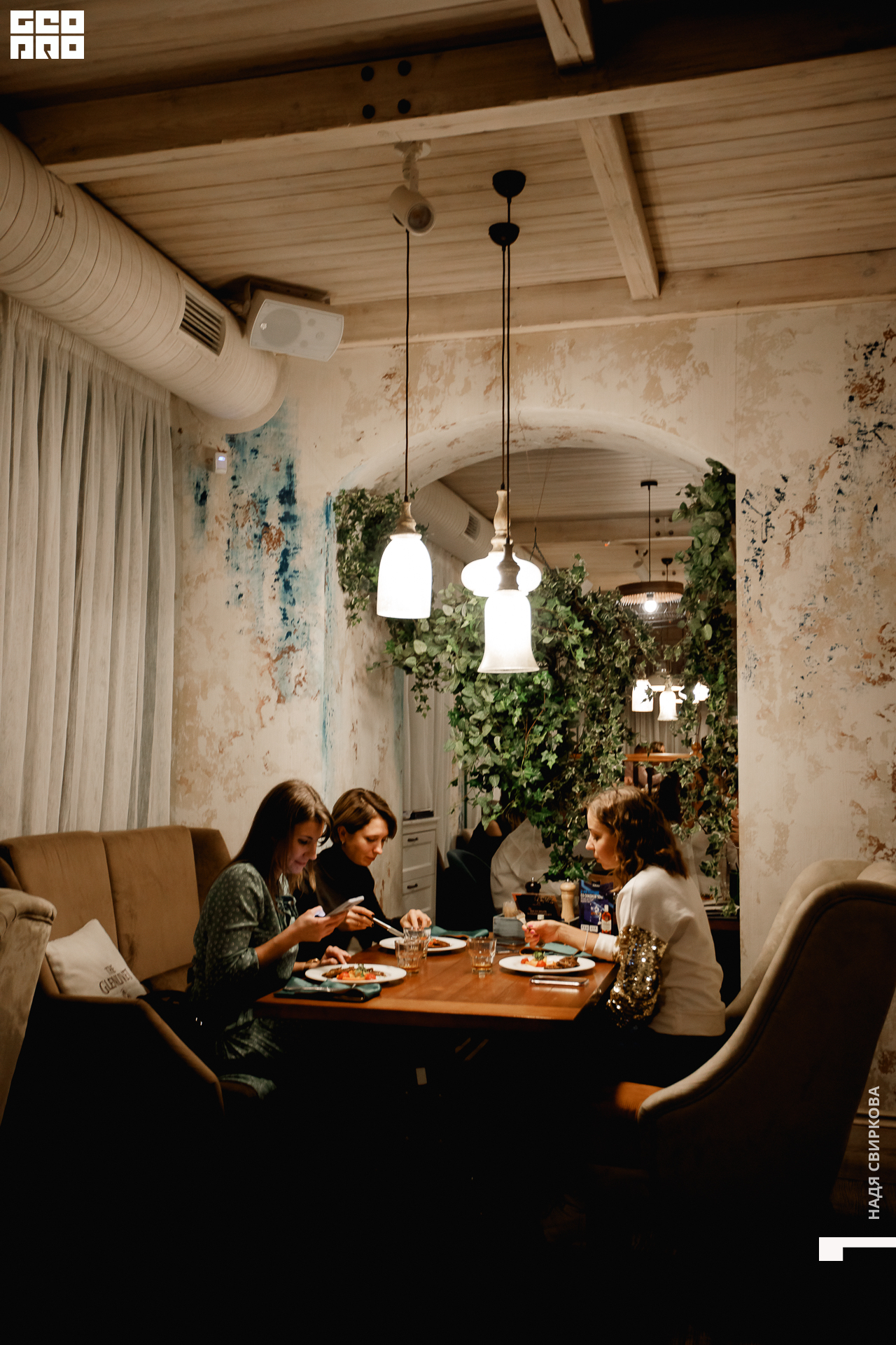 042_21-11-11 ISAEVA.jpg