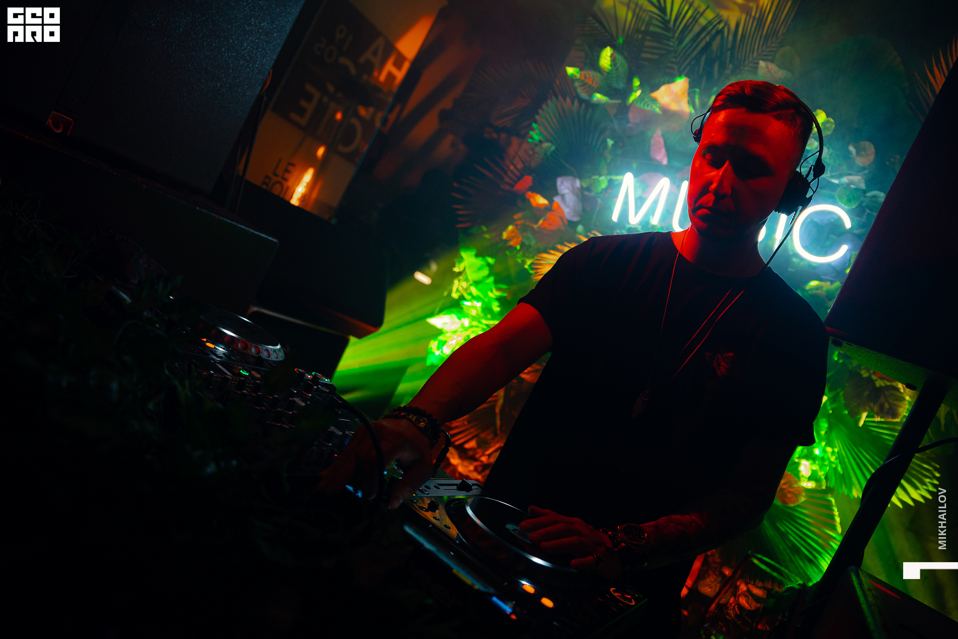 133-20220528-07-Le burg - Mikhailov - 2560.jpg