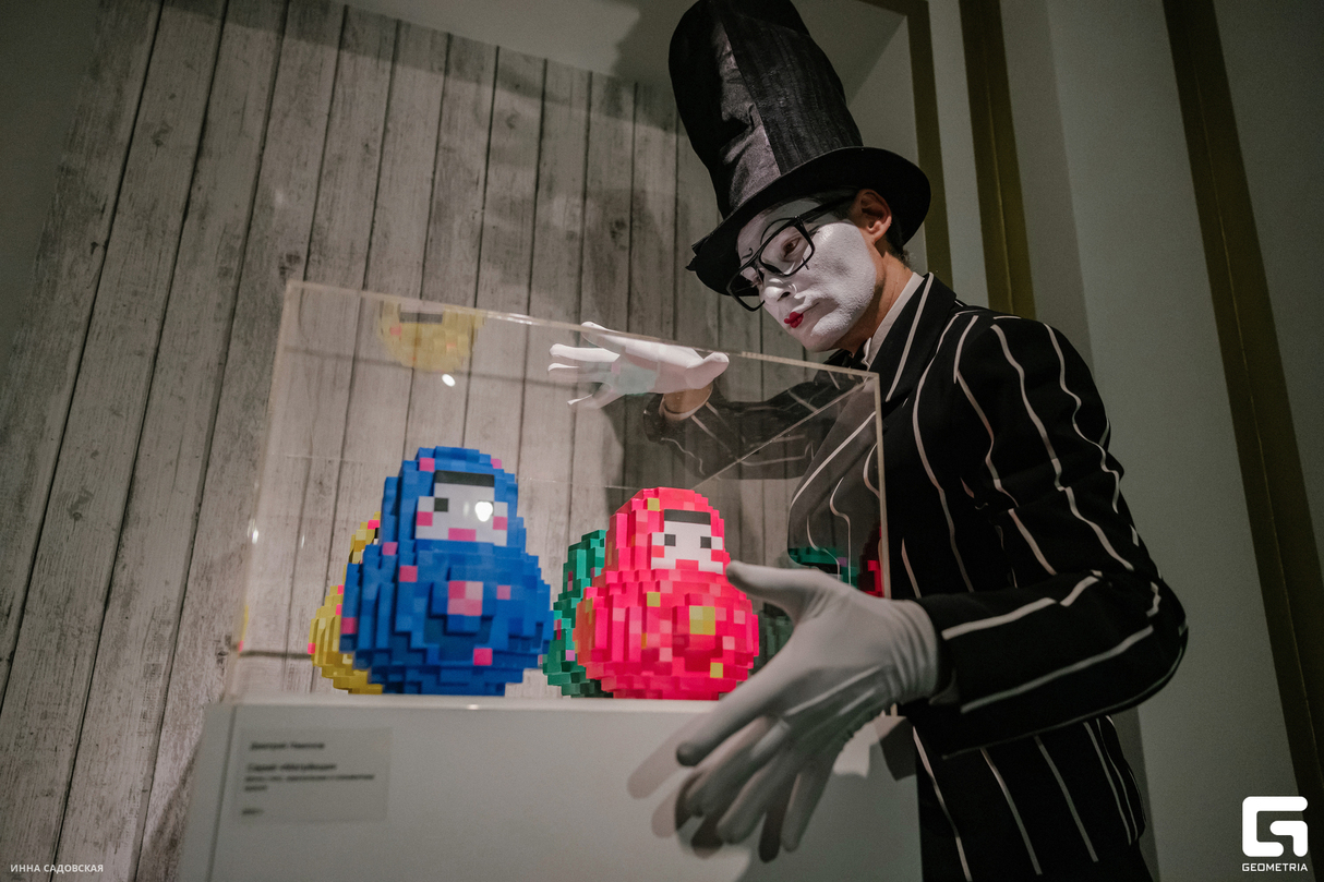 Годовщина KuranoVa GallEry 30