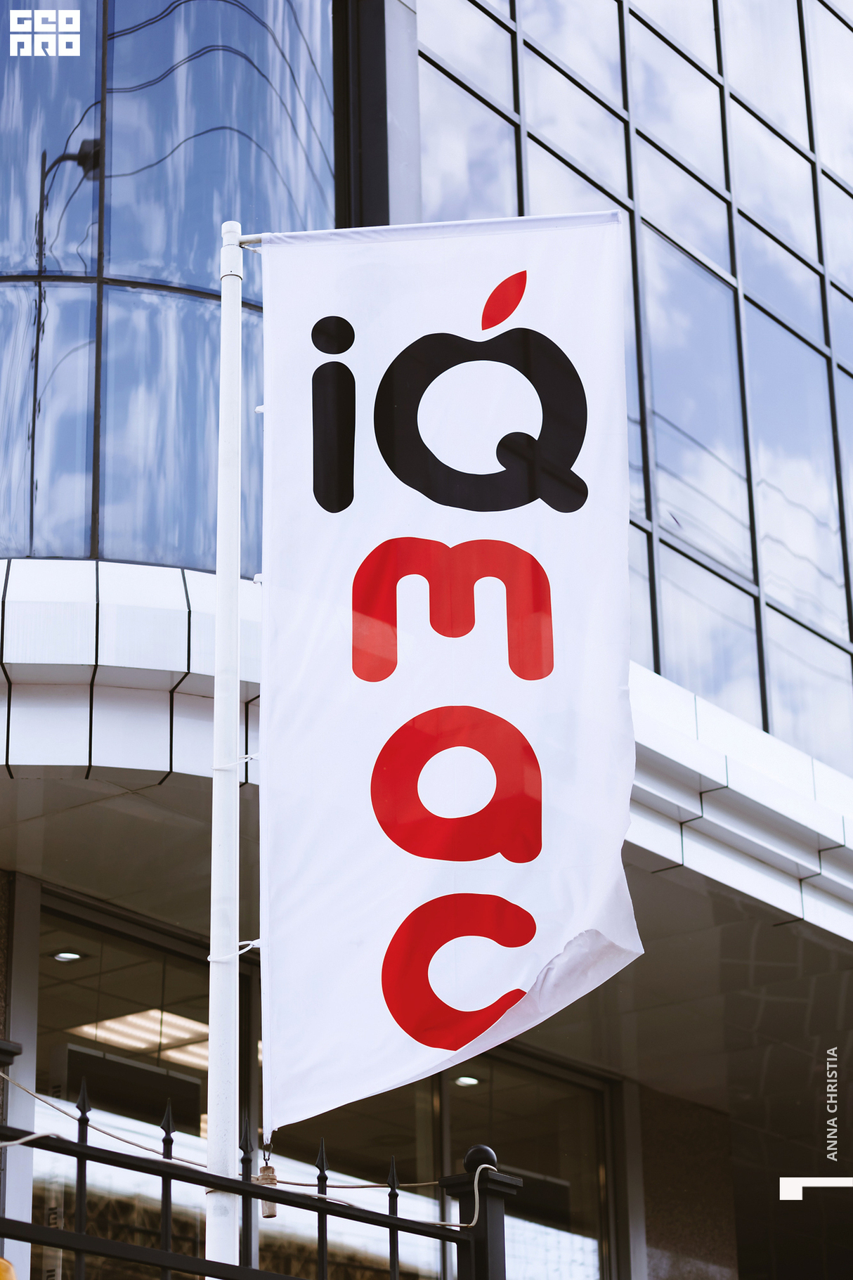 Презентация новых Айфонов в iQmac 9