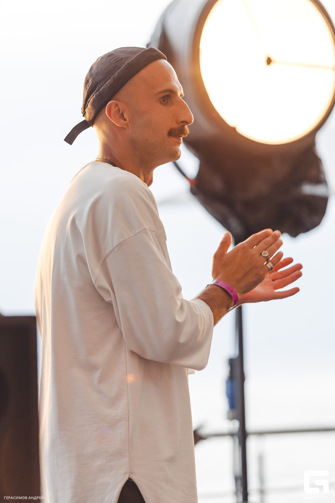 092 Sowulo motion 6. 07.jpg