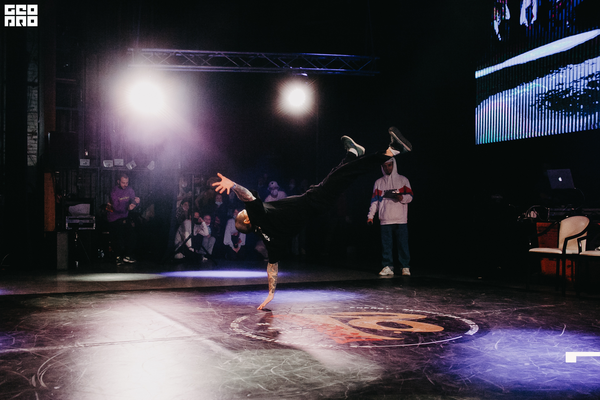 2021-12-05 16-00-53_alenaarchibald047.JPG